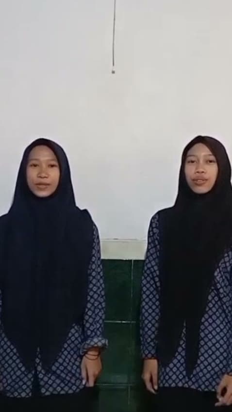 Testimoni Avika & Sania, santri